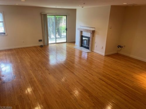34 Paris Cir, Town Center, NJ 07052-1129
