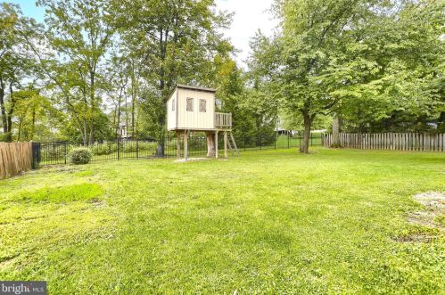 2718 Woodrow Ave, Harrisburg, PA 17112-9545