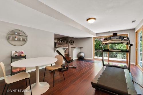 40 Peiffer Ave, Lemont IL  60439-3845 exterior