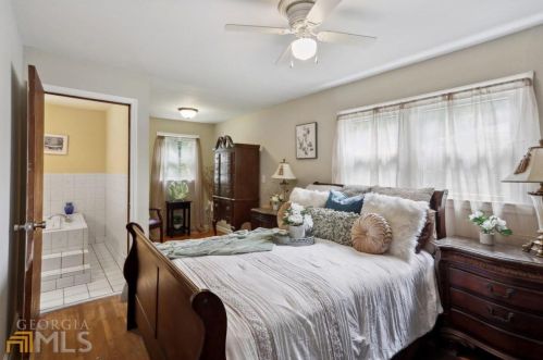 336 Bromack Dr, Atlanta GA  30315-8408 exterior