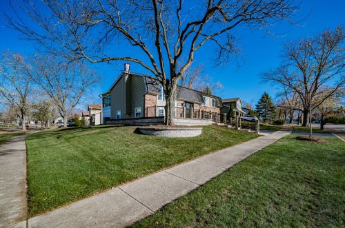 418 Liberty Dr, Lemont IL  60440-1260 exterior
