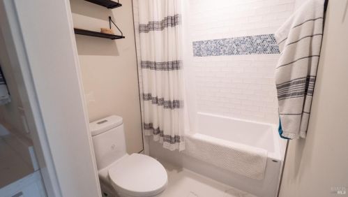 779 Cottage Dr, Fairfield CA  94558-1247 exterior