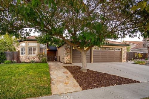 1644 Christina Ct, Lake Nacimiento, CA 93446-7148