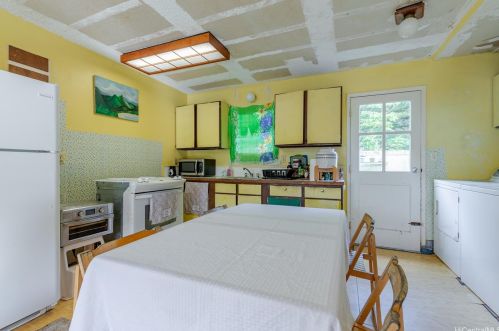 47-371C Hui Iwa St, Kaneohe, HI 96744