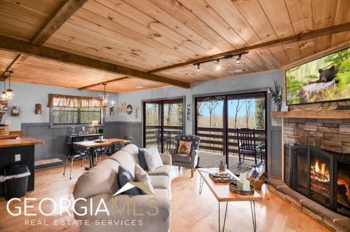 34 Garrett Dr, Ellijay, GA 30536-3850
