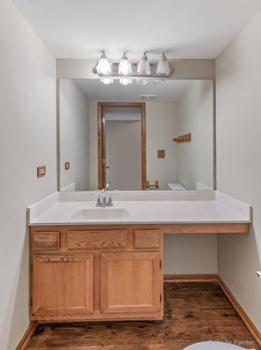 1210 Easton Dr, Carol Stream IL  60188-4817 exterior