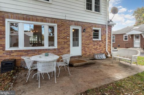 29 I St, Carlisle PA  17013-1420 exterior