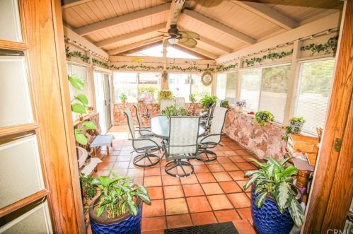 1621 Sumac Ln, Anaheim CA  92804-6653 exterior