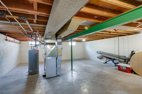 5142 Eastwood Rd, Saint Paul MN  55112-4804 exterior