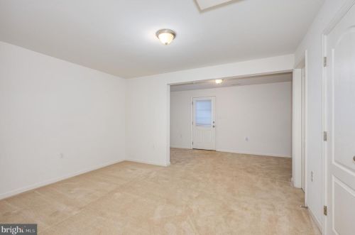 42 Ventura Way, Hedgesville WV  25427 exterior