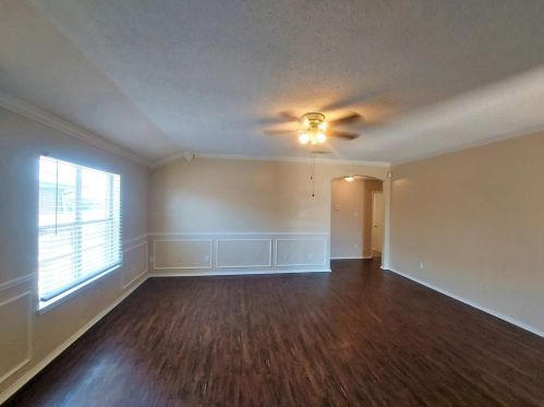 8117 Sweetwater Ln, Fort Worth TX  76134-5809 exterior