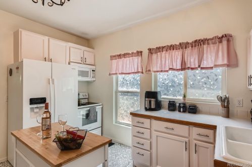 1629 7th Ave, Greeley CO  80631-5801 exterior