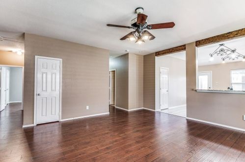 717 Kentucky Derby Ln, Fort Worth TX  76179-7317 exterior