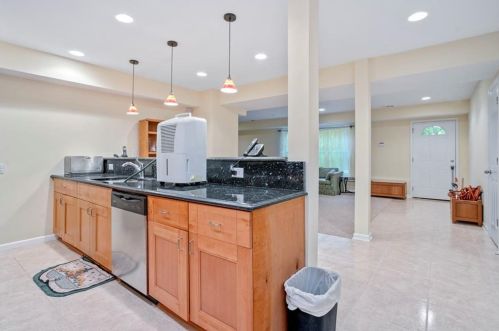 1747 Fayetteville Ct, Atlanta GA  30316-2908 exterior