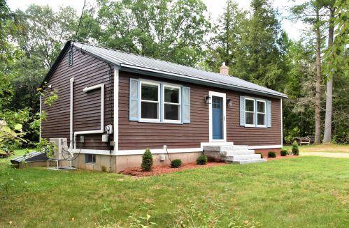 35 Stevens Rd, Tilton, NH 03276-4202