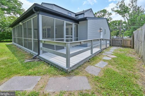 255 Hopkins Rd, Haddonfield NJ 08033-3062 exterior