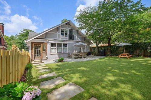 445 Clifton Rd, Atlanta GA  30307-1705 exterior