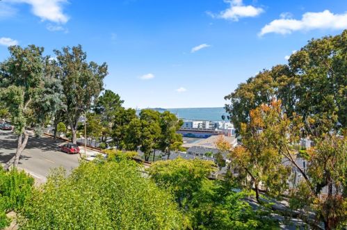 56 Garnett Ter, San Francisco CA 94124-2572 exterior