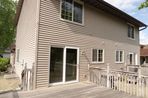 1656 Donald Ct, Saint Paul MN  55121-1753 exterior
