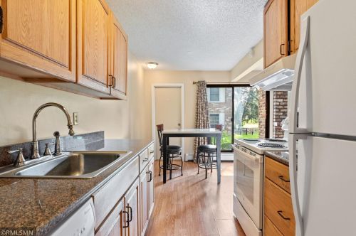 4600 Cedar Lake Rd, Minneapolis, MN 55416-3724