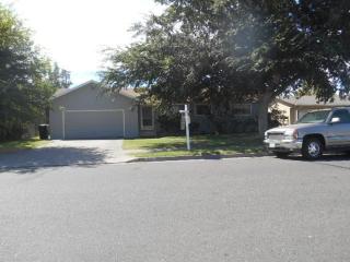 156 Clinton Ave, Atwater, CA 95301-4537