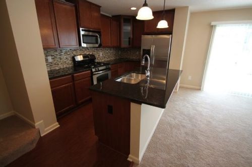 2139 Cedar Grove Trl, Saint Paul MN  55122-1543 exterior