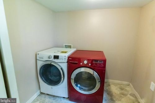 6902 Williamsport Pike, Falling Waters WV  25419-4512 exterior