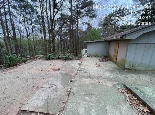 218 Pine St, Stockbridge GA  30281-3888 exterior
