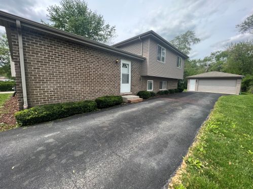 3336 Willow Ln, Dixmoor, IL