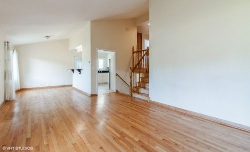 7137 Niles Ave, Niles IL  60714-2121 exterior