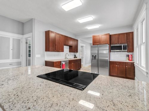 1440 Knox Ct, Denver CO  80204-1648 exterior