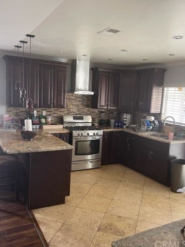 5349 Ledgewood Rd, South Gate, CA 90280-5344