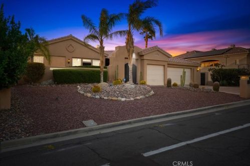 8521 Clubhouse Blvd, Desert Hot Springs, CA 92240-1123