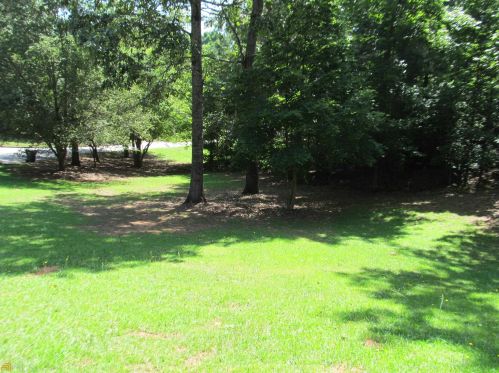 909 Skidway Ct, Mcdonough, GA 30252-4164