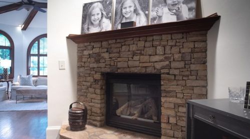 2622 Ellwood Dr, Atlanta GA  30305-3828 exterior