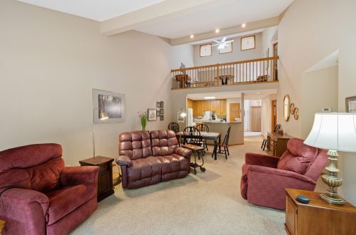 1875 County Rd F, Saint Paul MN  55110-3843 exterior