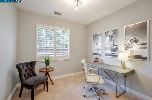 1046 Rolling Woods Way, Concord CA  94521-5400 exterior