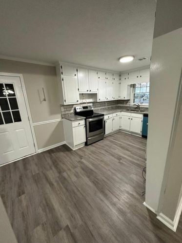 1630 Cherry Hill Ln, Conyers GA  30094-6290 exterior