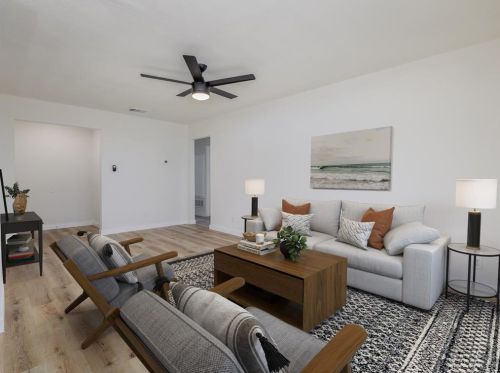 4709 Brassiewood Dr, Austin TX  78744-5104 exterior
