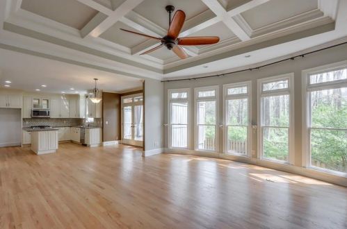2611 Brookline Cir, Atlanta GA  30319-3686 exterior