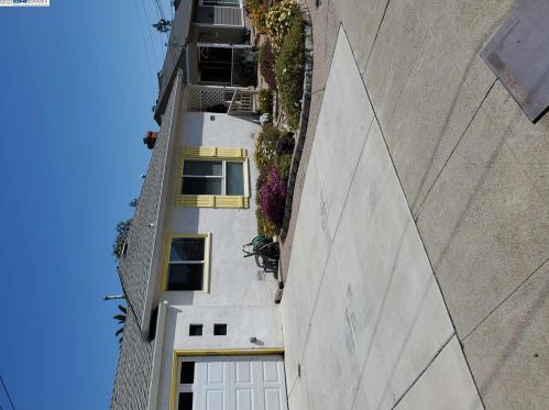 21470 Orange Ave, Hayward, CA 94546-6336