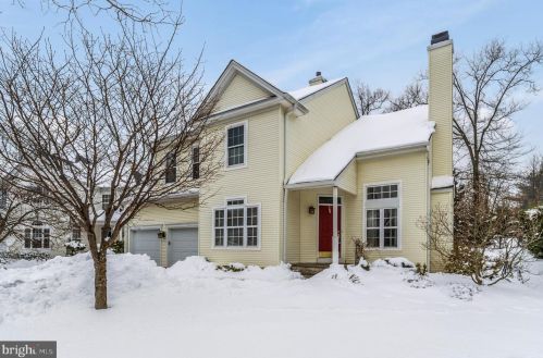 1 Danby Ct, Princeton, NJ 08540-7901