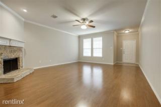 5900 Deck House Rd, Fort Worth TX  76179-5263 exterior