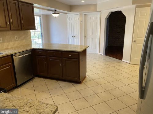 13600 Castle Clf Way, Silver Spring MD 20904-5488 exterior