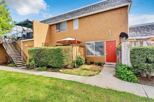 1211 Mariposa Ct, Vista CA  92084-3445 exterior