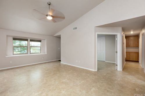 8205 Tamarind Ln, Riverside CA  92509-5179 exterior