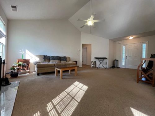 6820 Pea Ridge Rd, Gainesville, GA 30506-6120