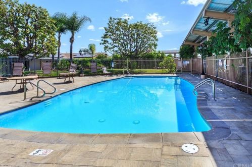 3050 Ball Rd, Anaheim CA  92804-3876 exterior