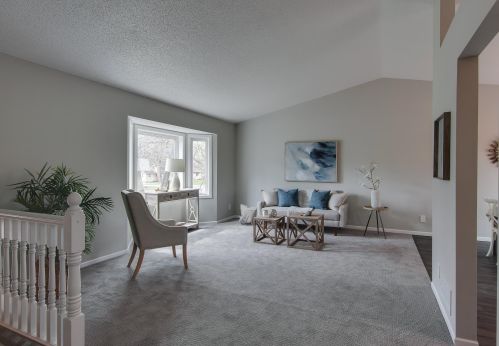 1821 103rd Ave, Minneapolis MN  55433-4745 exterior