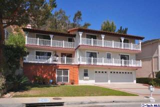 3381 Oakmont View Dr, Glendale, CA 91208-1159